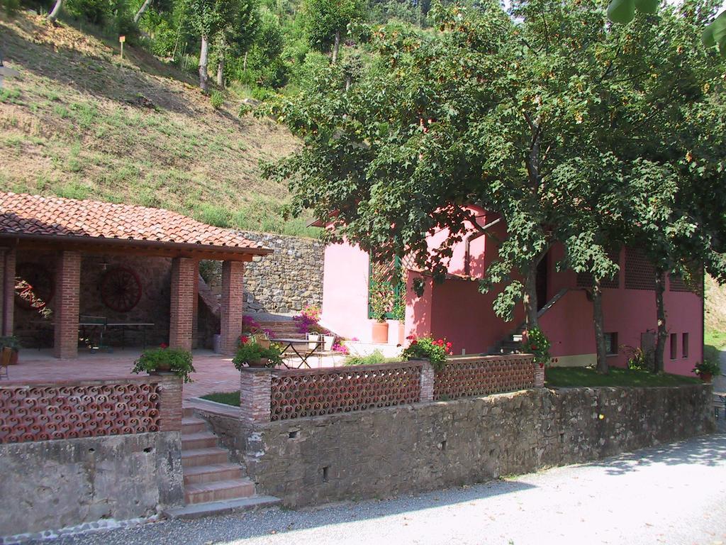 Agriturismo La Torre บาญญี ดี ลุกกา ภายนอก รูปภาพ