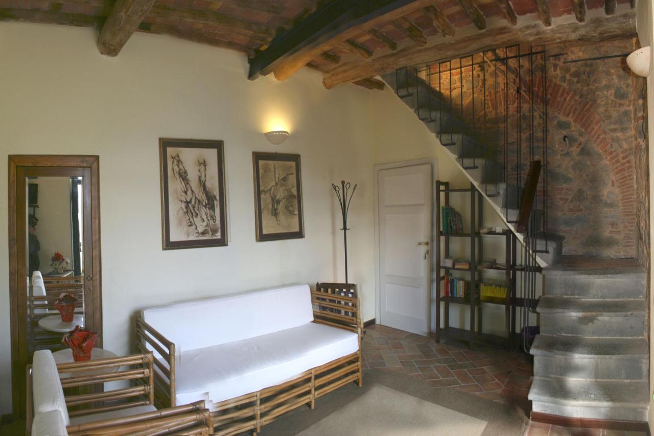 Agriturismo La Torre บาญญี ดี ลุกกา ภายนอก รูปภาพ